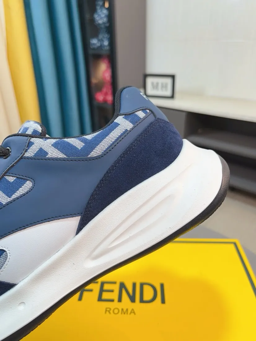 Men's men's shoes💰440🌹🌹[FENDI] Best-selling official website world premiere🔝Men's high-end brand of high-end shoes official website latest series: uppers are made of imported cowhide with specially designed fabrics➕mesh breathable lining. Make walking more convenient and comfortable! Compared with the official quality, Midea’s 1:1 replica. Create a fashionable personality to set off your uniqueness! A must-have for trendy men! Classic style. Men's sizes: 38-44.